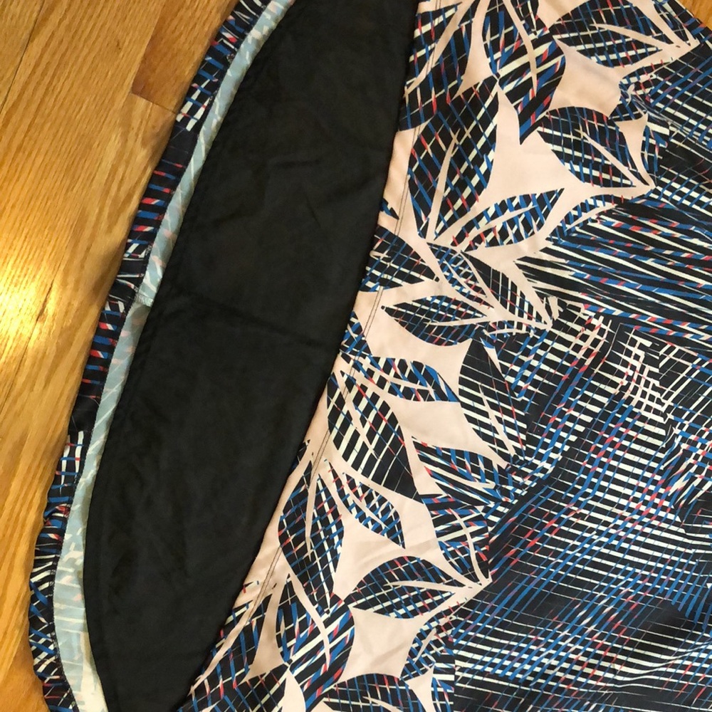 Hi-low Dress... - Picture 3 of 5